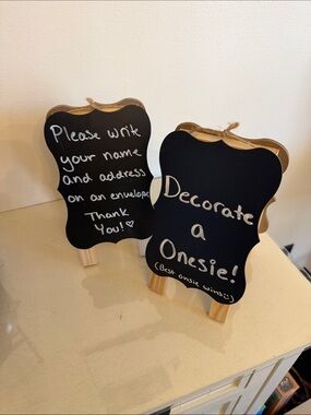 Set of 2 Mini Chalkboard Signs with Wooden Stands - Black